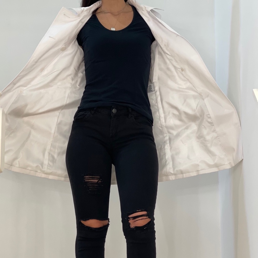 Beautiful Guess Spring Jacket - Picture 5 of 10